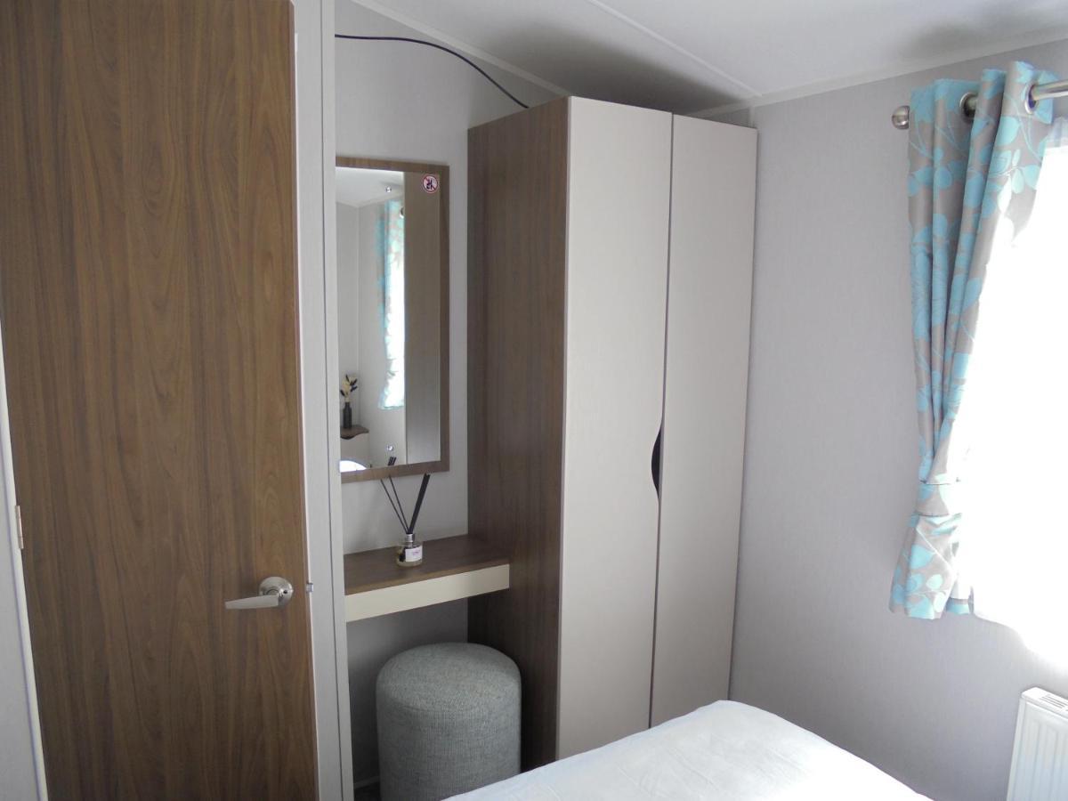 Kingfisher : Seasons:- 8 Berth, Central Heated, Close To Site Shop Инголдмелс Экстерьер фото